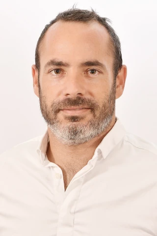 תומר גרוסמן